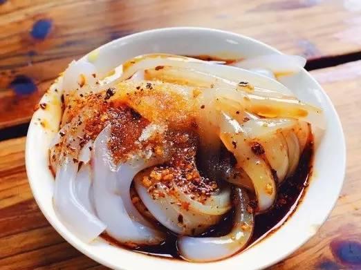 四川的美食,请问四川的小吃有多少呢？