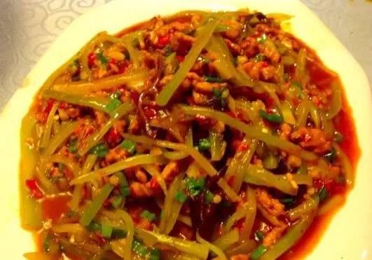 四川的美食,请问四川的小吃有多少呢？