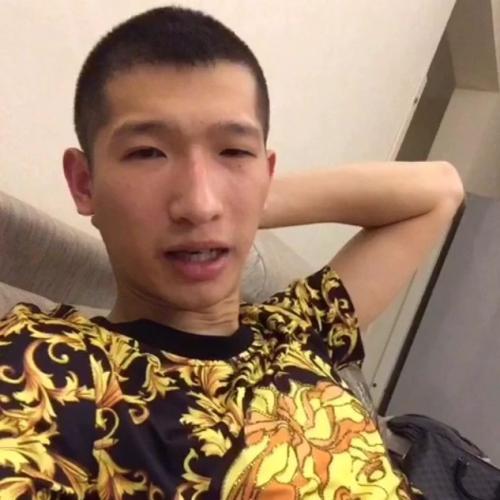 快手牌牌琦大号封多久:快手主播被封，剩下的网红该何去何从？