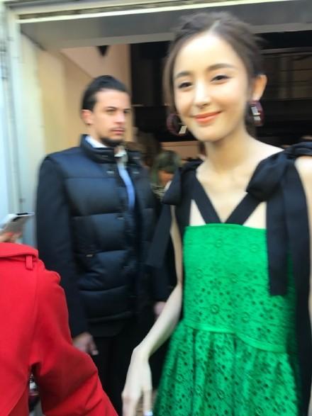 迪丽热巴和古力娜扎:迪丽热巴和古力娜扎谁更漂亮如果可以娶一个回家你会挑哪个
