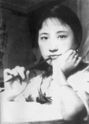 胡适和陆小曼是什么关系？