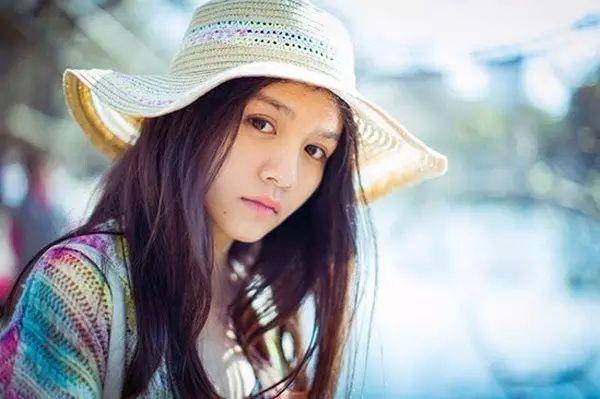 春夏演员:如何客观评价演员春夏的长相？