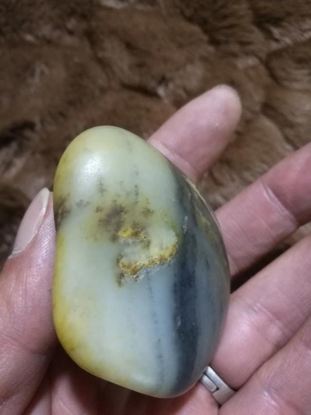 怎么鉴别一块石头是不是玉？插图67