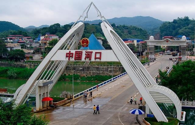 云南城子古村灵异事件:来云南旅游，有哪些值得推荐的小众旅游地？