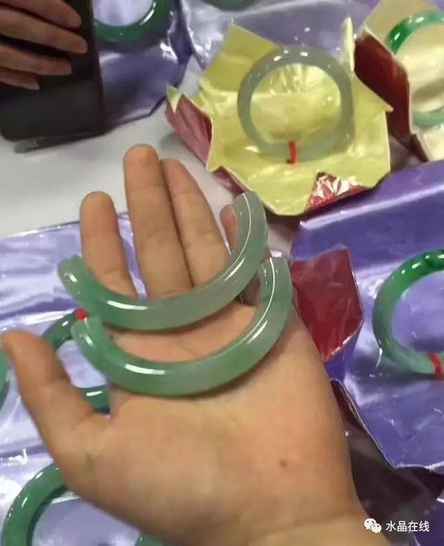 翡翠必懂十句行话,翡翠行业讲究“玉不过手”，是为什么？