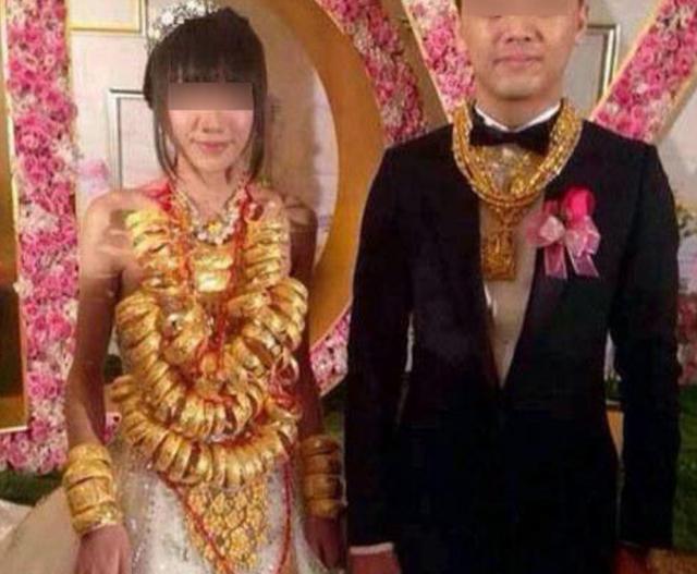 结婚黄金手镯买什么款式,广东出嫁的习俗都是满手戴金手镯？
