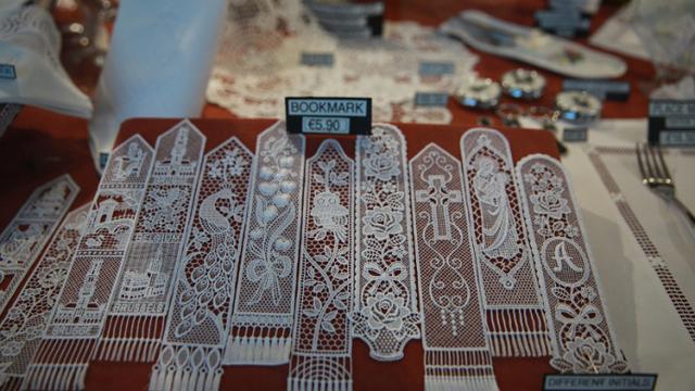 比利时的旅游景点和特产(塞内加尔有什么特产可以带)