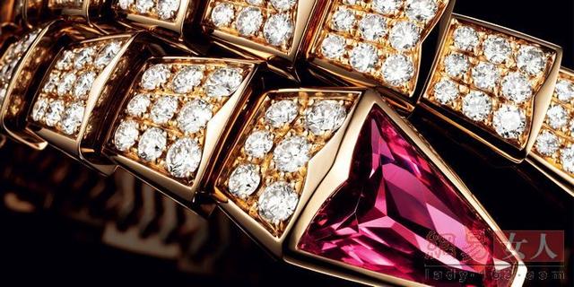 宝格丽最经典10款手镯,十大珠宝之首的宝格丽都有哪些经典款？