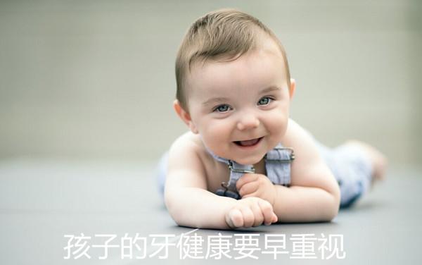 巧虎上厕所:巧虎上厕所的搞笑动画 大家都怎么给宝贝刷牙的？