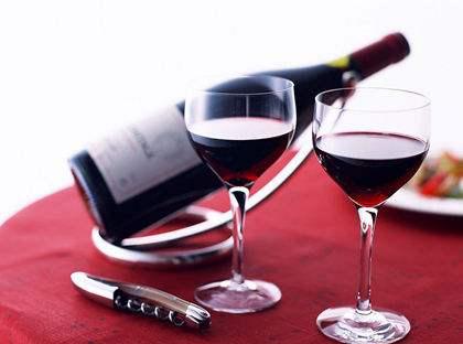 血糖高的人能喝葡萄酒吗，糖尿病人喝红酒会有益处？