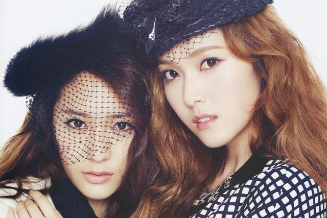 徐贤4赞暂无评论郑秀妍(jessica)和郑秀晶(krystal)你更喜欢哪一个?