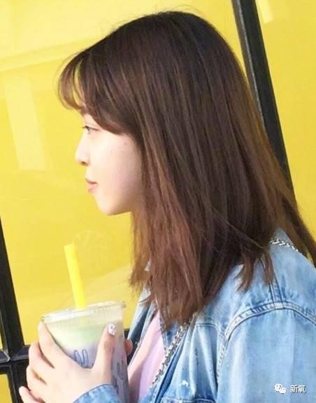 杨幂女儿照片:王中磊闺女晒长腿照，娱乐圈大佬们的千金都长什么样？