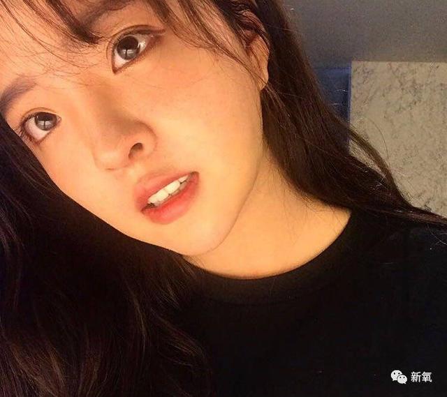 杨幂女儿照片:王中磊闺女晒长腿照，娱乐圈大佬们的千金都长什么样？