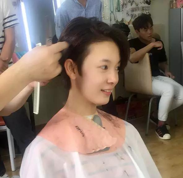 塔林托娅:现在电视剧这么多，你还会看十年前的剧吗？