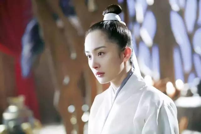 塔林托娅:现在电视剧这么多，你还会看十年前的剧吗？