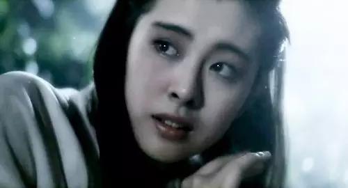 塔林托娅:现在电视剧这么多，你还会看十年前的剧吗？