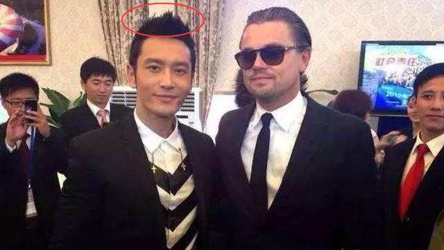 周冬雨合影:周冬雨获得金像奖，她演技好吗？