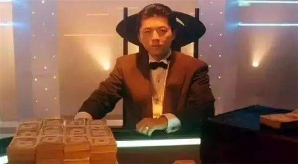 何家驹所有电影:香港电影里有哪些逝去的让人恨得牙痒痒的经典坏蛋？