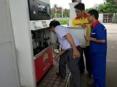 民营加油站为什么便宜，同样是汽油，为何私营加油站不仅价格便宜，还能赠送免费洗车？