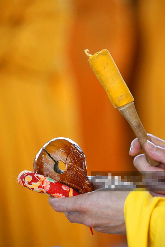 有谁知道和尚念经时,为什么要敲木鱼?-惠修网