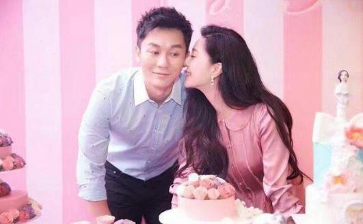 范冰冰李晨现状:范冰冰一盘水果近千元，退休后李晨养得起吗