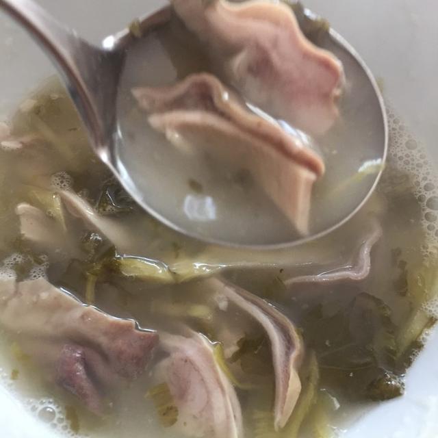 汕头实惠的小鹿犬价格多少:在汕头，有什么美食推荐吗？