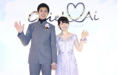 彭陆洋王皓结婚照片:乒乓球选手王皓为什么会参加三次奥运会得三次亚军