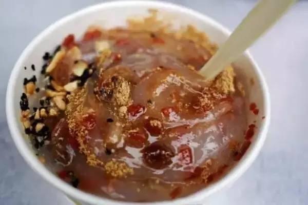 四川的美食,请问四川的小吃有多少呢？