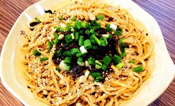 四川的美食,请问四川的小吃有多少呢？
