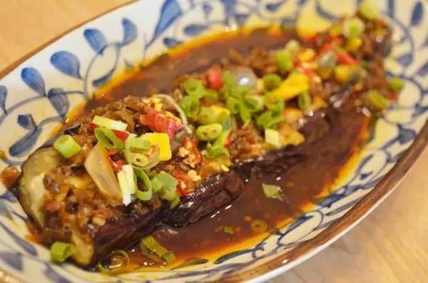 四川的美食,请问四川的小吃有多少呢？