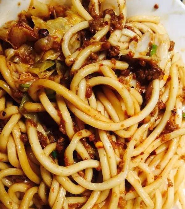 四川的美食,请问四川的小吃有多少呢？