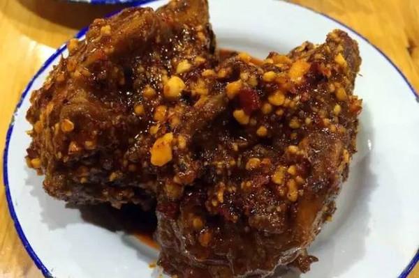 四川的美食,请问四川的小吃有多少呢？