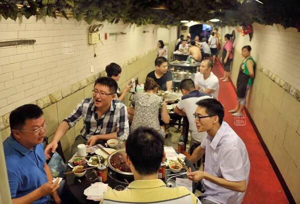 重庆有哪些特色的本地美食？