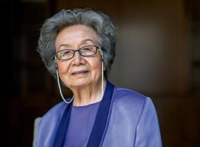 叶嘉莹先生简介:如何评价叶嘉莹先生的诗词