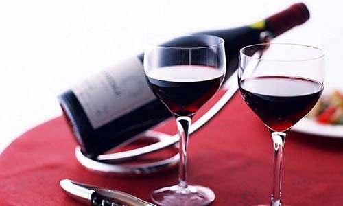 红酒中二氧化硫的危害，葡萄酒里居然加了二氧化硫对人体健康有影响吗