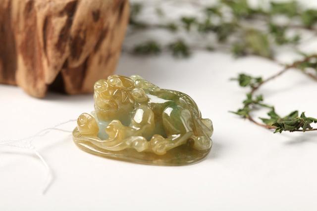 翡翠貔貅的销售话术,哪个晓得翡翠貔貅怎么开光？有哪位知道？