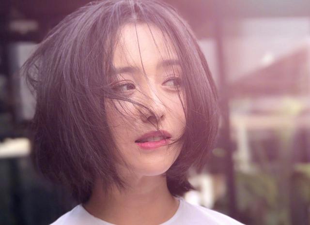 章子怡刘海:女生的发型对一个人有多重要？