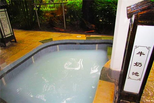 清远网红酒店别墅连泳池，清远有什么私密性较好的温泉酒店