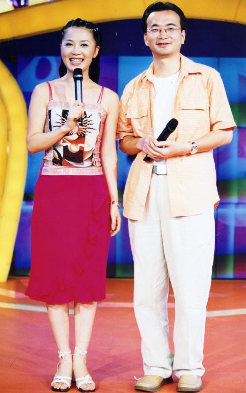 李湘简历:湖南电视台都有哪些有名的主持人？