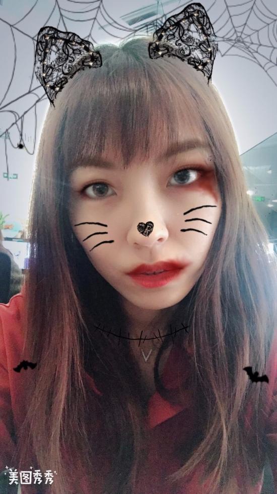 万圣节惊悚妆女孩:万圣节刚过，哪位明星晒出的万圣节妆容最惊艳？