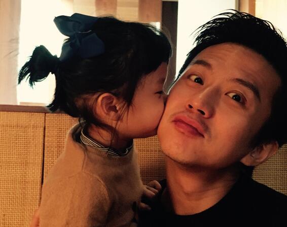 周杰伦儿子正面照:如果有《爸爸去哪儿6》，你期待谁来？