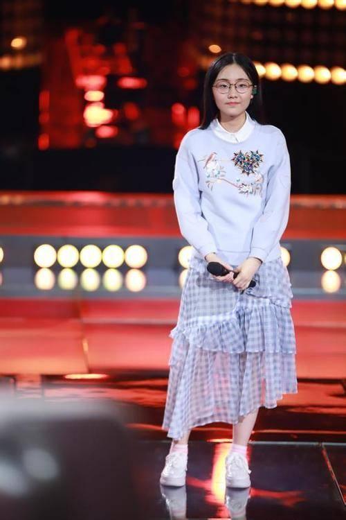 朴翔:《中国新歌声》那英组的郭沁唱功一般，却为什么能够走到最后？