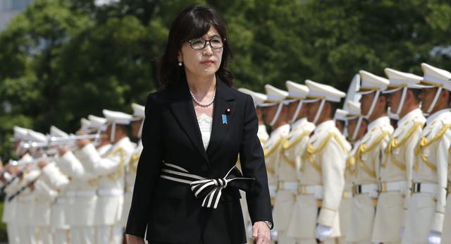 华原朋美:没有了稻田朋美和小池百合子，日本政坛是啥样