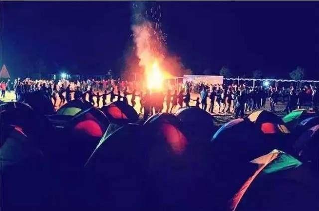 景德镇在哪里在哪个省,景德镇最热闹的夜市在哪里？