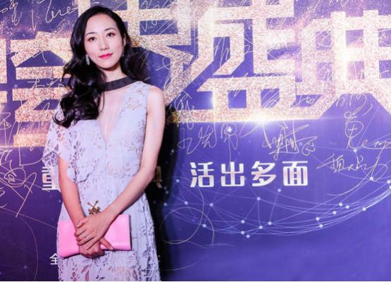 韩雪最近为什么能在百度艺人热搜榜排第一,甚至超过了言承旭和林志玲？