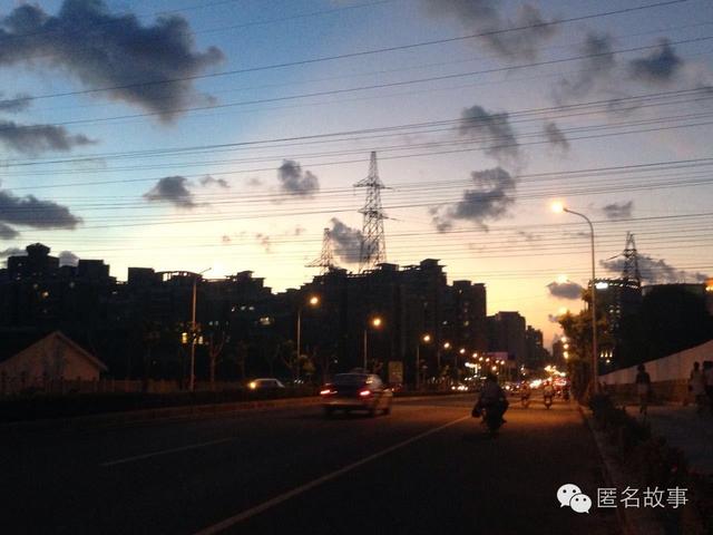 乔布斯死亡时间:iPhone的寿命有几年