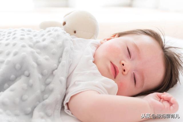 小宝宝为什么会出现枕秃，孩子枕秃是儿童缺钙的现象吗