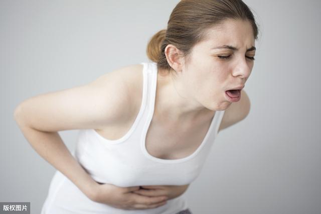 慢性胃炎吃完饭后打嗝:慢性胃炎饭后打嗝什么原因 慢性胃炎最怕的三种水果？