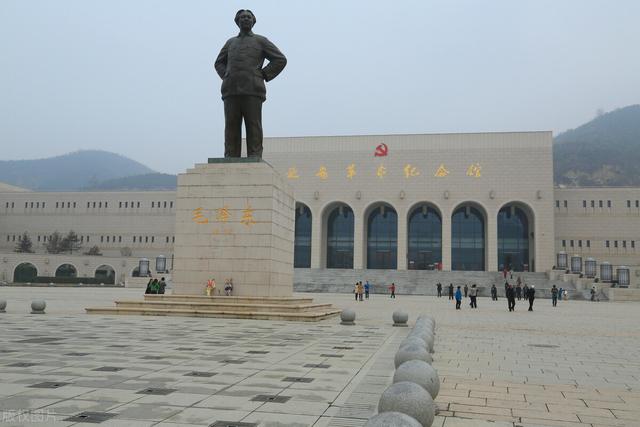 你所在的省有哪些红色旅游景点，可以把你去过的地方给大家介绍一下吗？