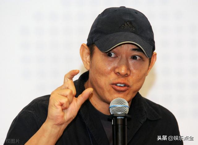 李连杰真实身份惊人林立果:李连杰为什么新加坡国籍？